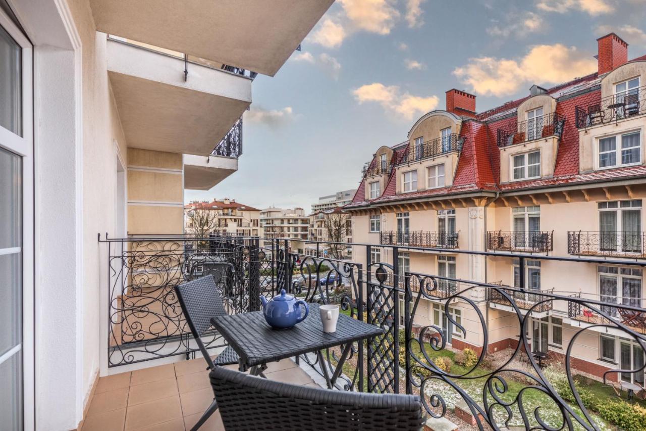 Apartamenty Trzy Korony By Noclegi Renters Swinoujscie Kültér fotó