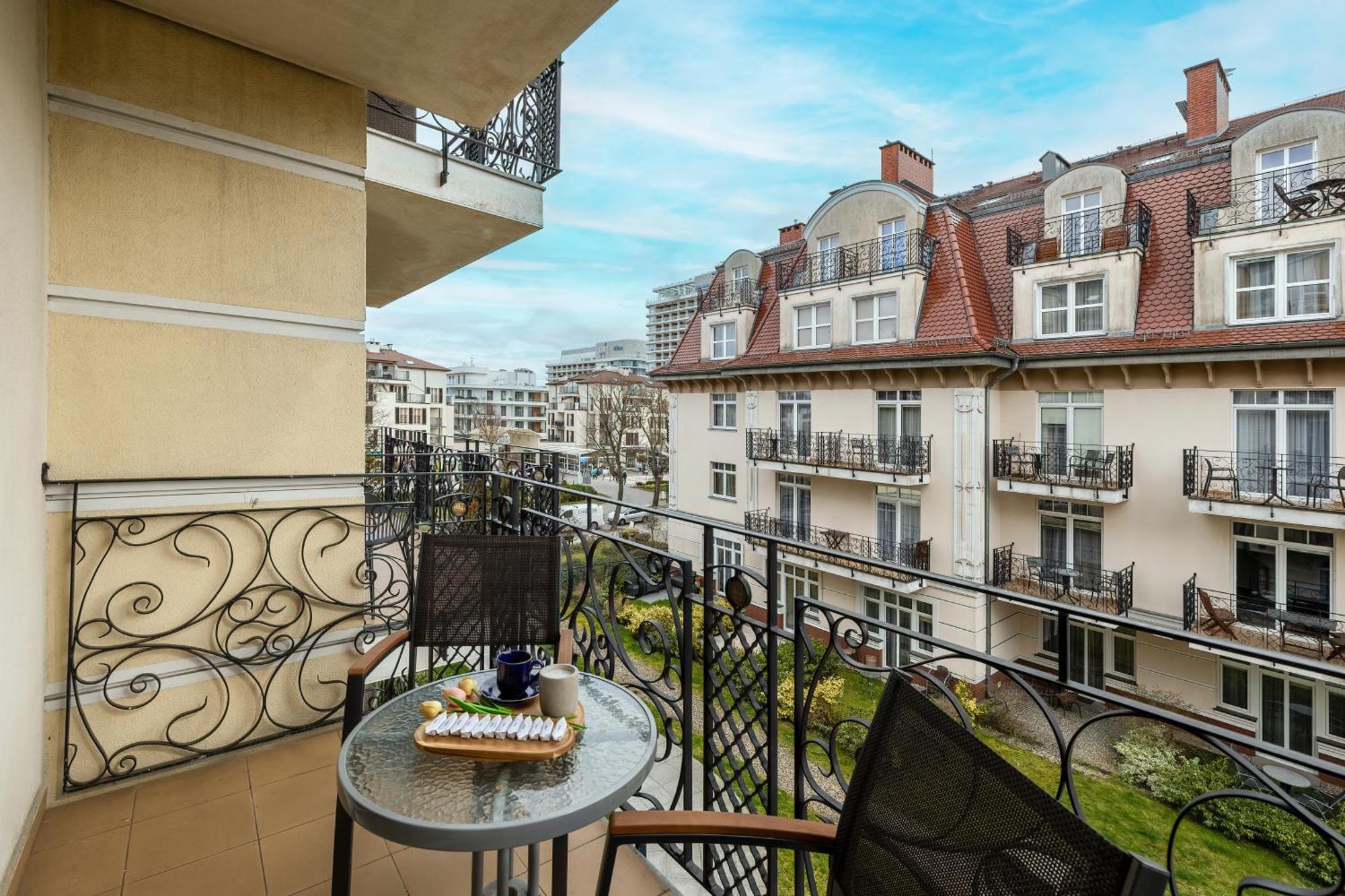 Apartamenty Trzy Korony By Noclegi Renters Swinoujscie Kültér fotó