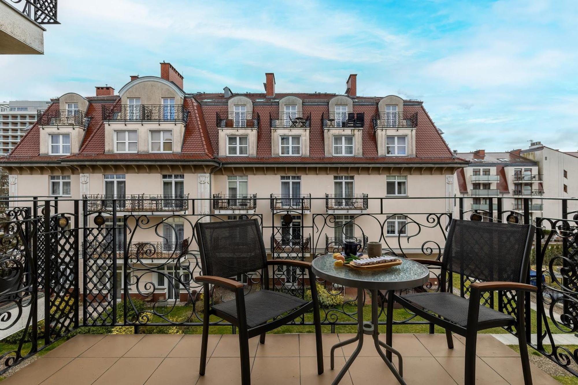Apartamenty Trzy Korony By Noclegi Renters Swinoujscie Kültér fotó
