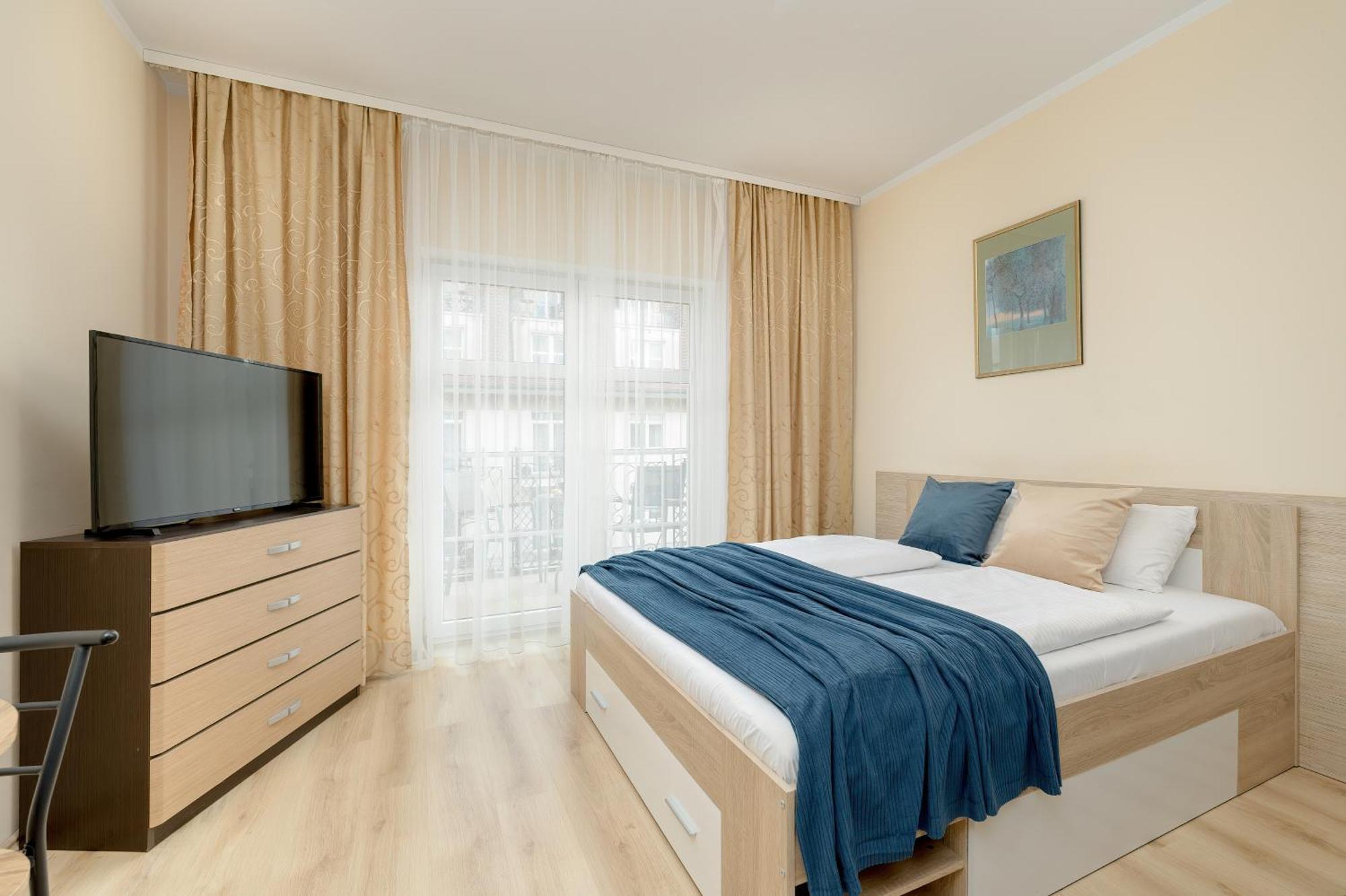 Apartamenty Trzy Korony By Noclegi Renters Swinoujscie Kültér fotó